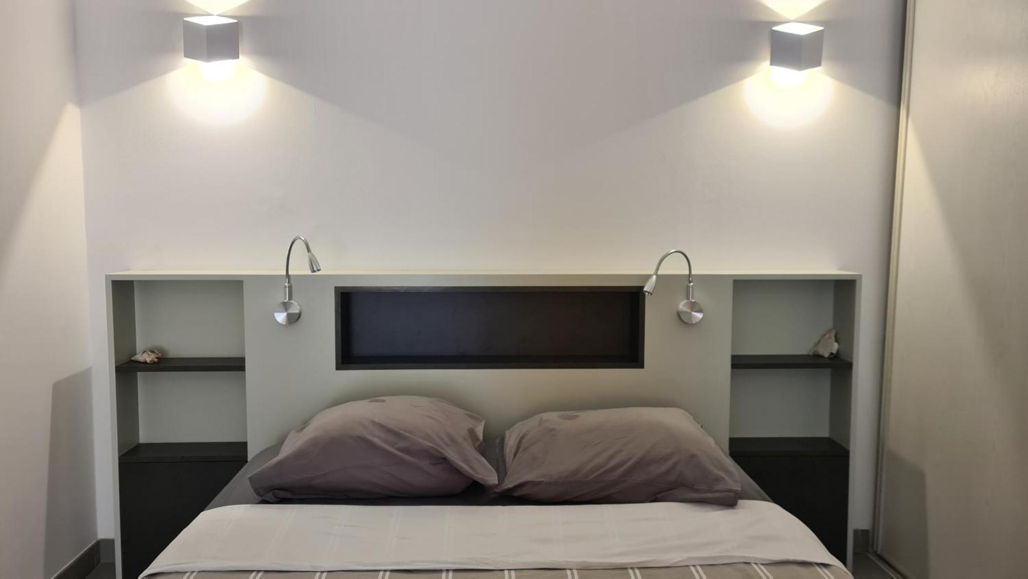 Grand Studio-Loft-Grand Parking-Climatise-Proche Centre Аяччо Экстерьер фото